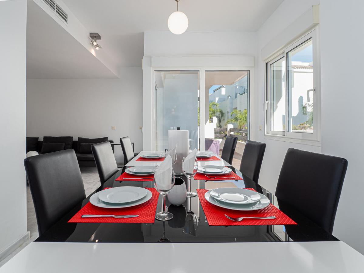 2051-New 3 Bedrooms On Golf Estepona Exterior photo